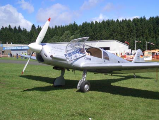 Me 108 Taifun auf dem Flugtag in Breitscheid 2005